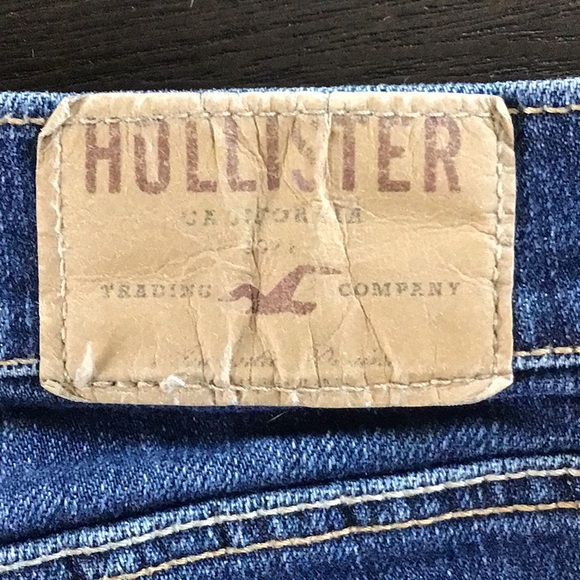 GUC 9L Hollister 29W Cut off Denim Shorts - Picture 3 of 5